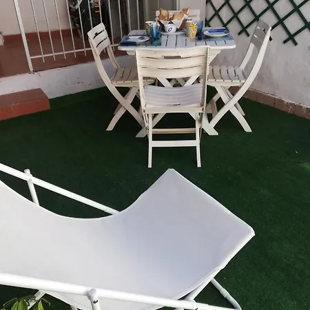 Ferienhaus La Casetta A Partanna Mondello Palermo